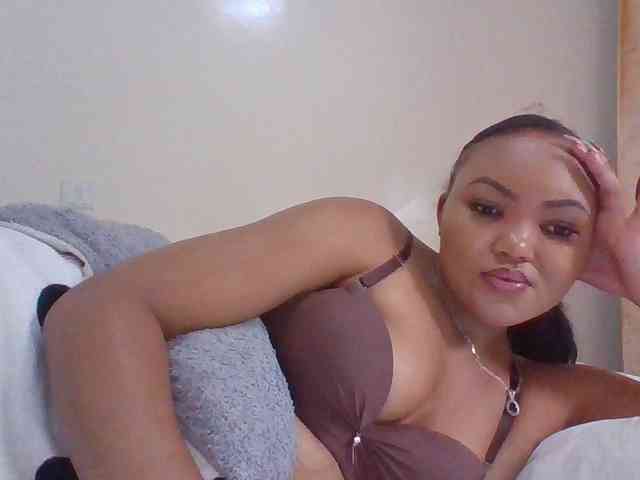 Blackmelanin1 webcam