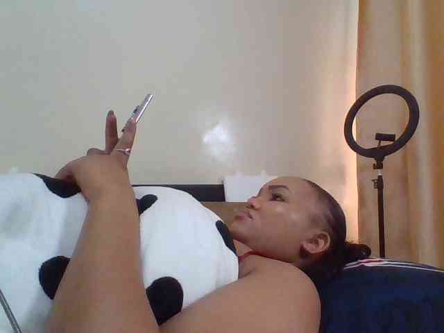 Blackmelanin1 webcam