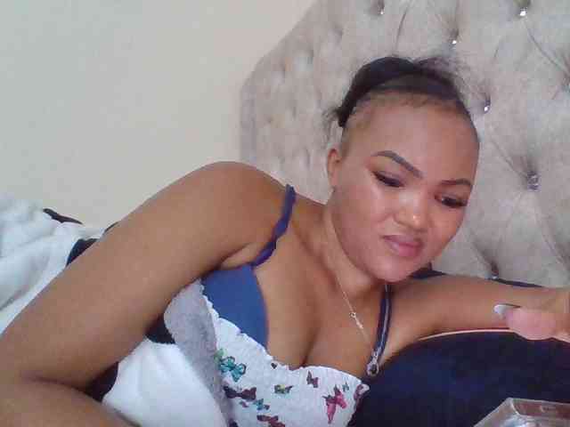Blackmelanin1 webcam