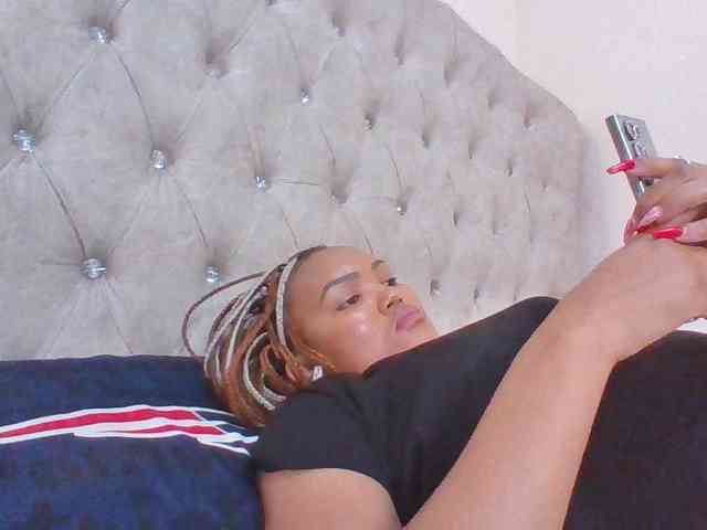 Blackmelanin1 webcam