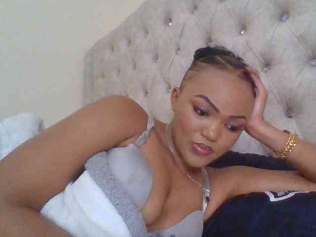 Blackmelanin1 webcam