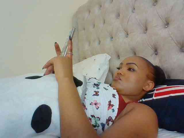 Blackmelanin1 webcam
