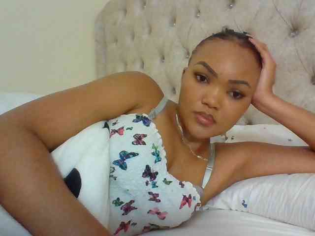 Blackmelanin1 webcam
