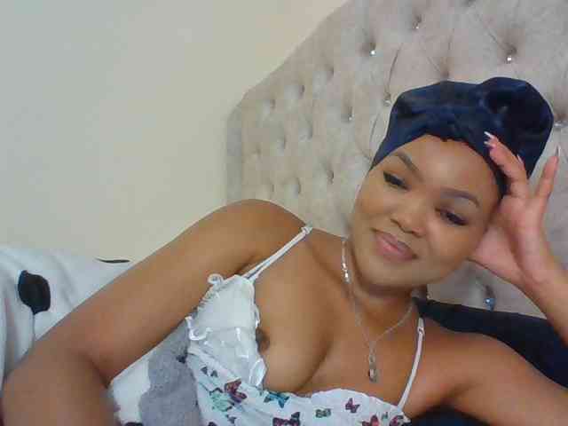 Blackmelanin1 webcam