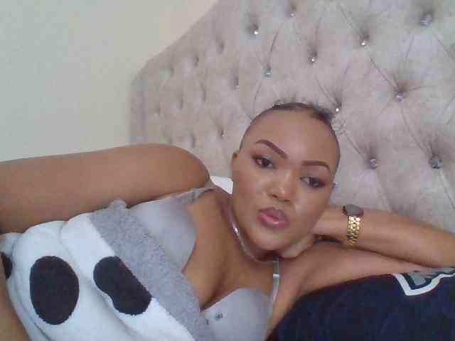 Blackmelanin1 webcam
