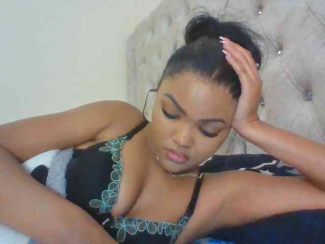 Blackmelanin1 webcam