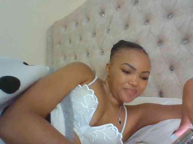 Blackmelanin1 webcam