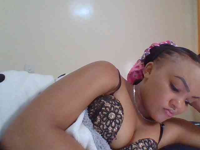 Blackmelanin1 webcam