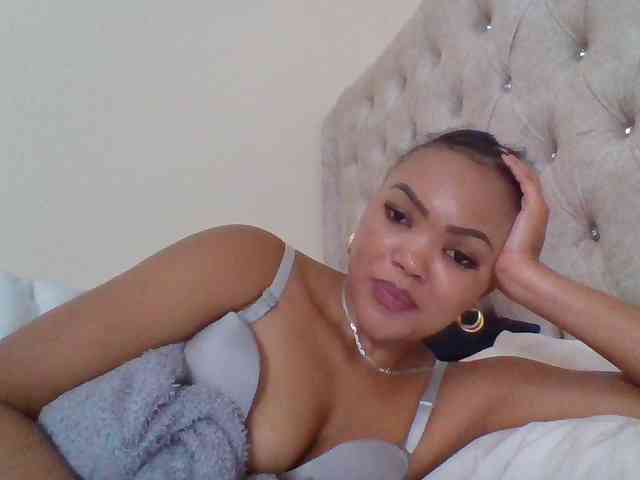 Blackmelanin1 webcam