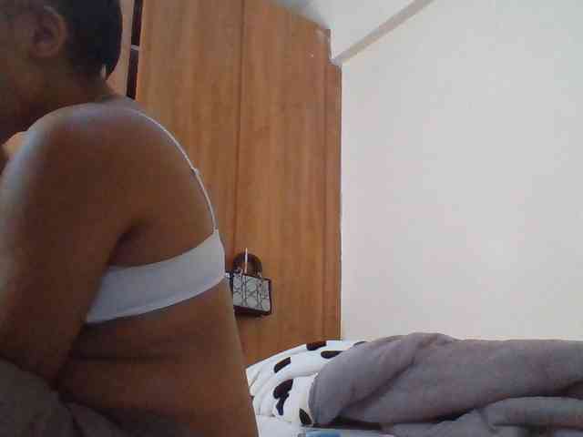 Blackmelanin1 webcam