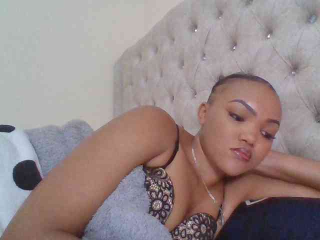Blackmelanin1 webcam