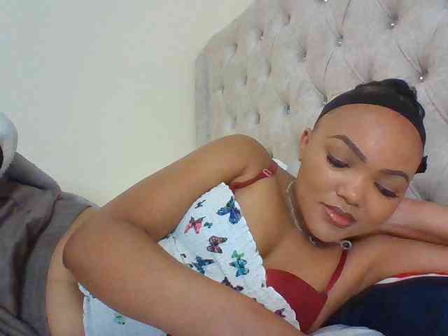 Blackmelanin1 webcam