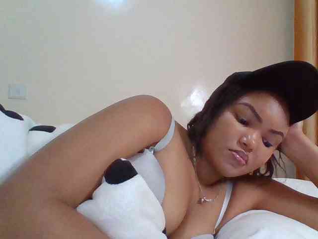 Blackmelanin1 webcam