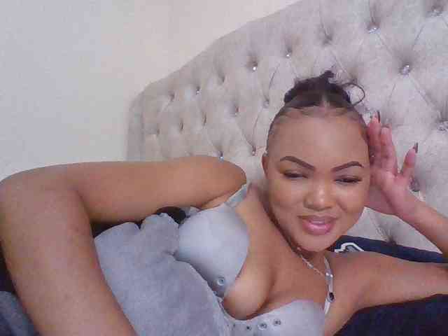 Blackmelanin1 webcam