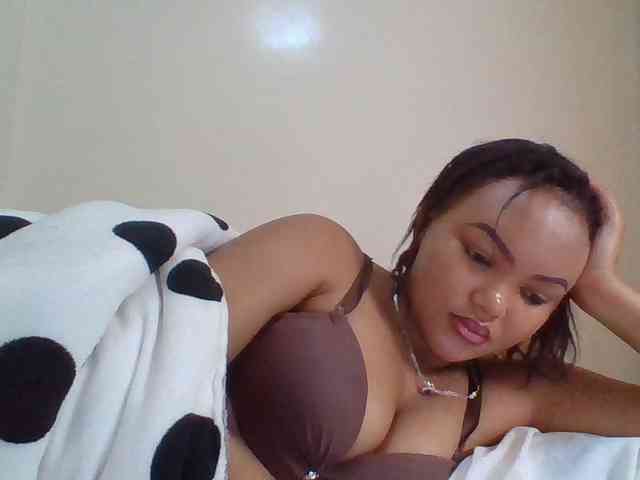 Blackmelanin1 webcam