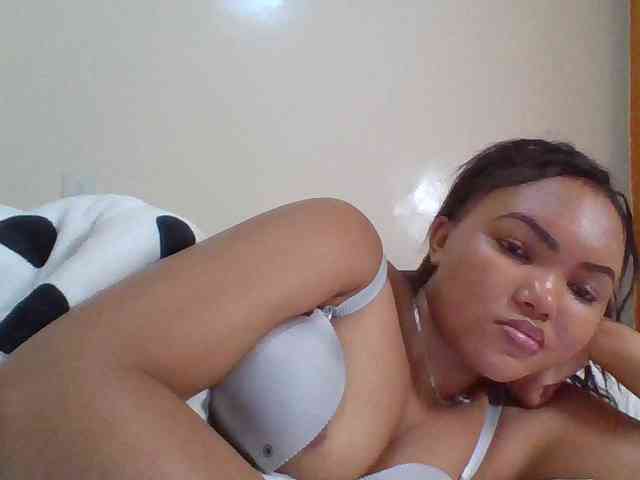 Blackmelanin1 webcam