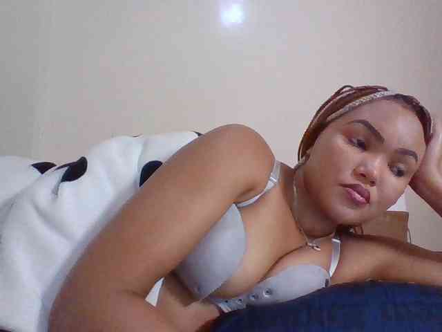 Blackmelanin1 webcam