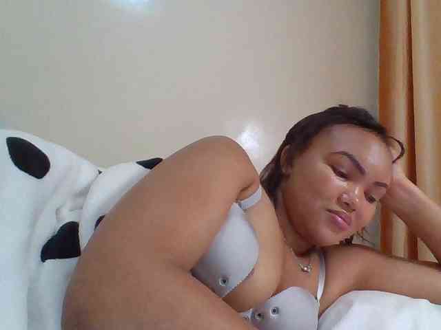 Blackmelanin1 webcam
