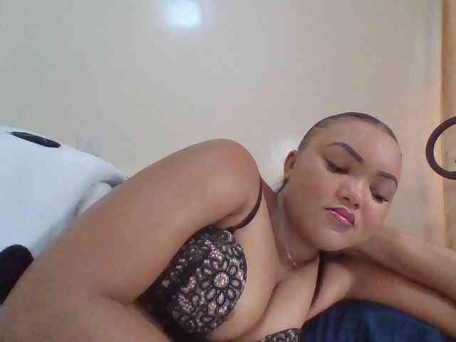 Blackmelanin1 webcam