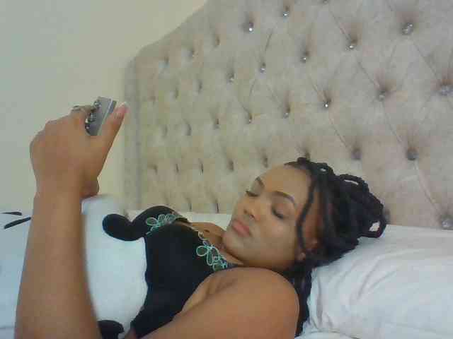 Blackmelanin1 webcam