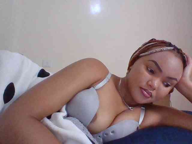 Blackmelanin1 webcam