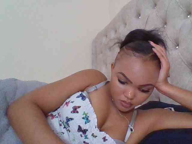 Blackmelanin1 webcam