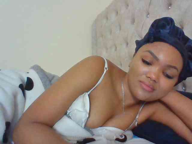 Blackmelanin1 webcam