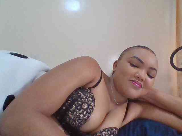 Blackmelanin1 webcam