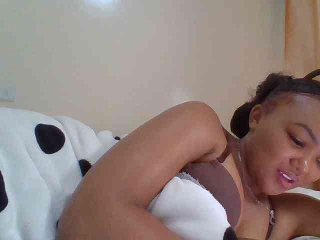 Blackmelanin1 webcam
