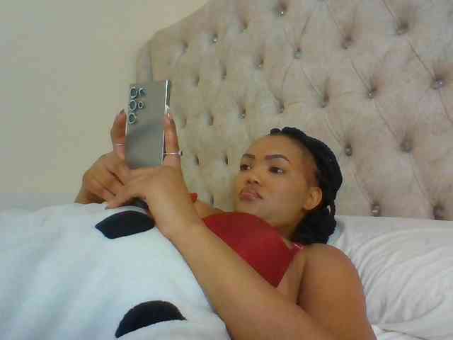Blackmelanin1 webcam