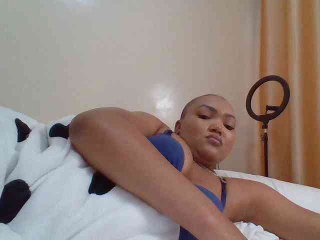 Blackmelanin1 webcam