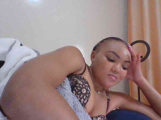 Blackmelanin1 webcam