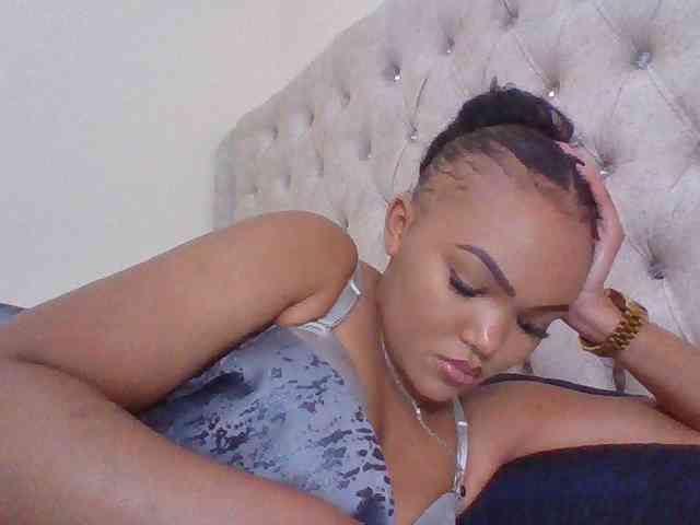 Blackmelanin1 webcam