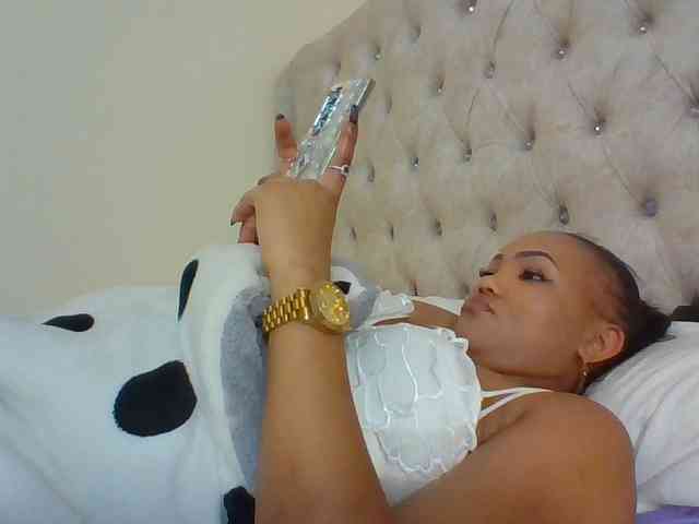 Blackmelanin1 webcam