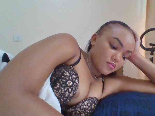 Blackmelanin1 webcam