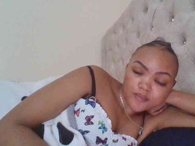 Blackmelanin1 webcam