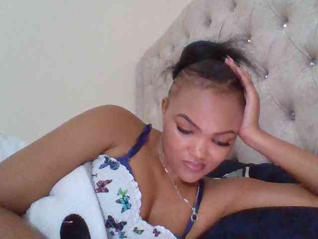 Blackmelanin1 webcam