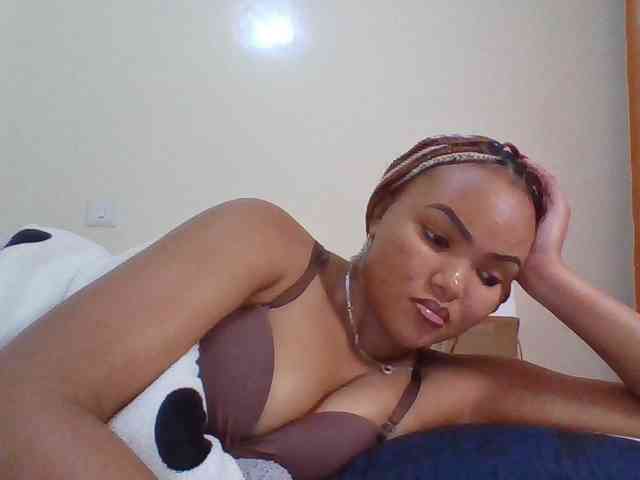 Blackmelanin1 webcam