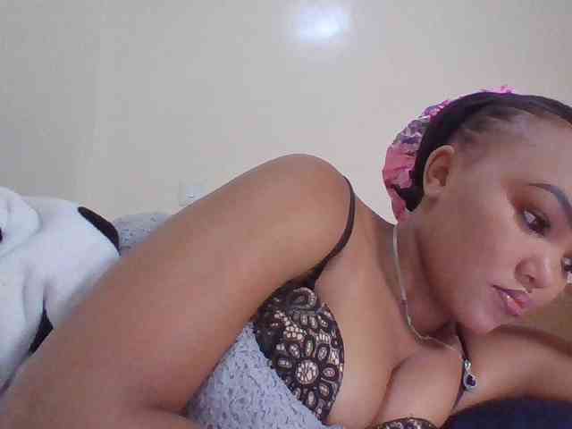 Blackmelanin1 webcam