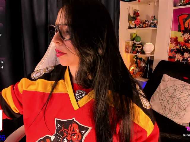 yeye-scs's BongaCams show and profile