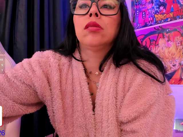 yeye-scs live cam on BongaCams