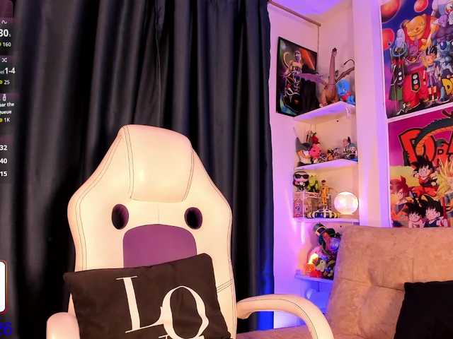 le modèle yeye-scs est en webcam porno dans un show sur le site bongacams, il possède les tags suivants: Latino/Hispanic,Brunette,Trimmed