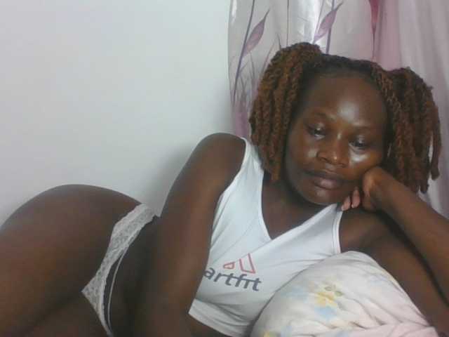 Darberry21 live cam on BongaCams