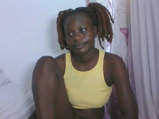 Darberry21 live cam on BongaCams