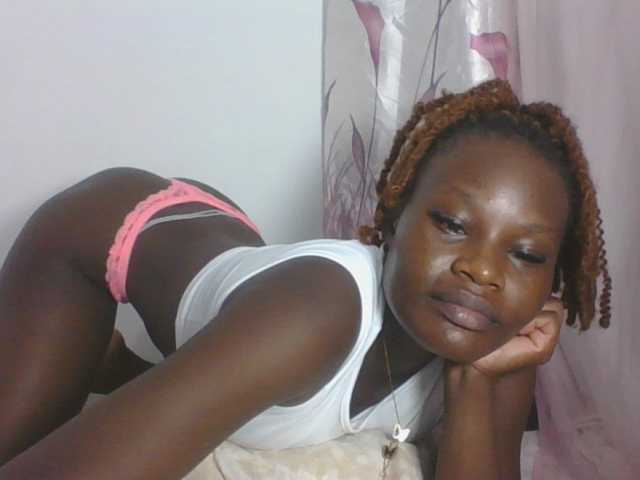 Darberry21 live cam on BongaCams