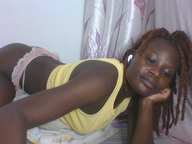 Darberry21 live cam on BongaCams