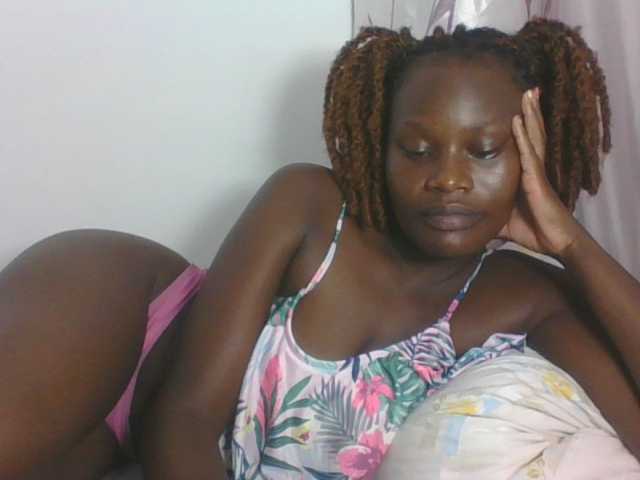 Darberry21 live cam on BongaCams