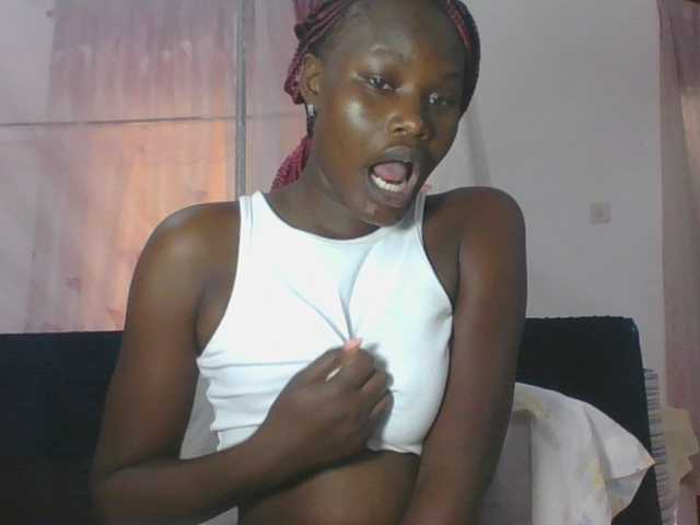 Darberry21 live cam on BongaCams