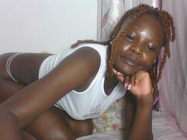 Darberry21 live cam on BongaCams