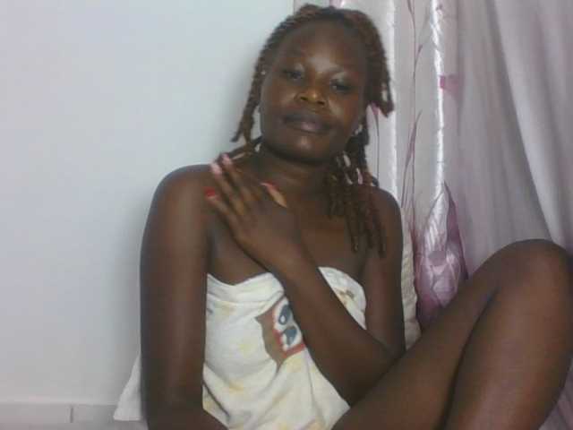 Darberry21 live cam on BongaCams